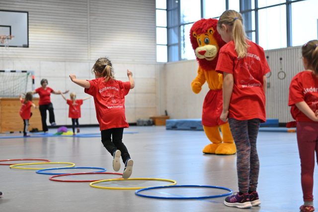 DE9505E0-8F99-4E08-9DA3-47F40CE7F034